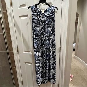 Choices women’s medium sleeveless dress.